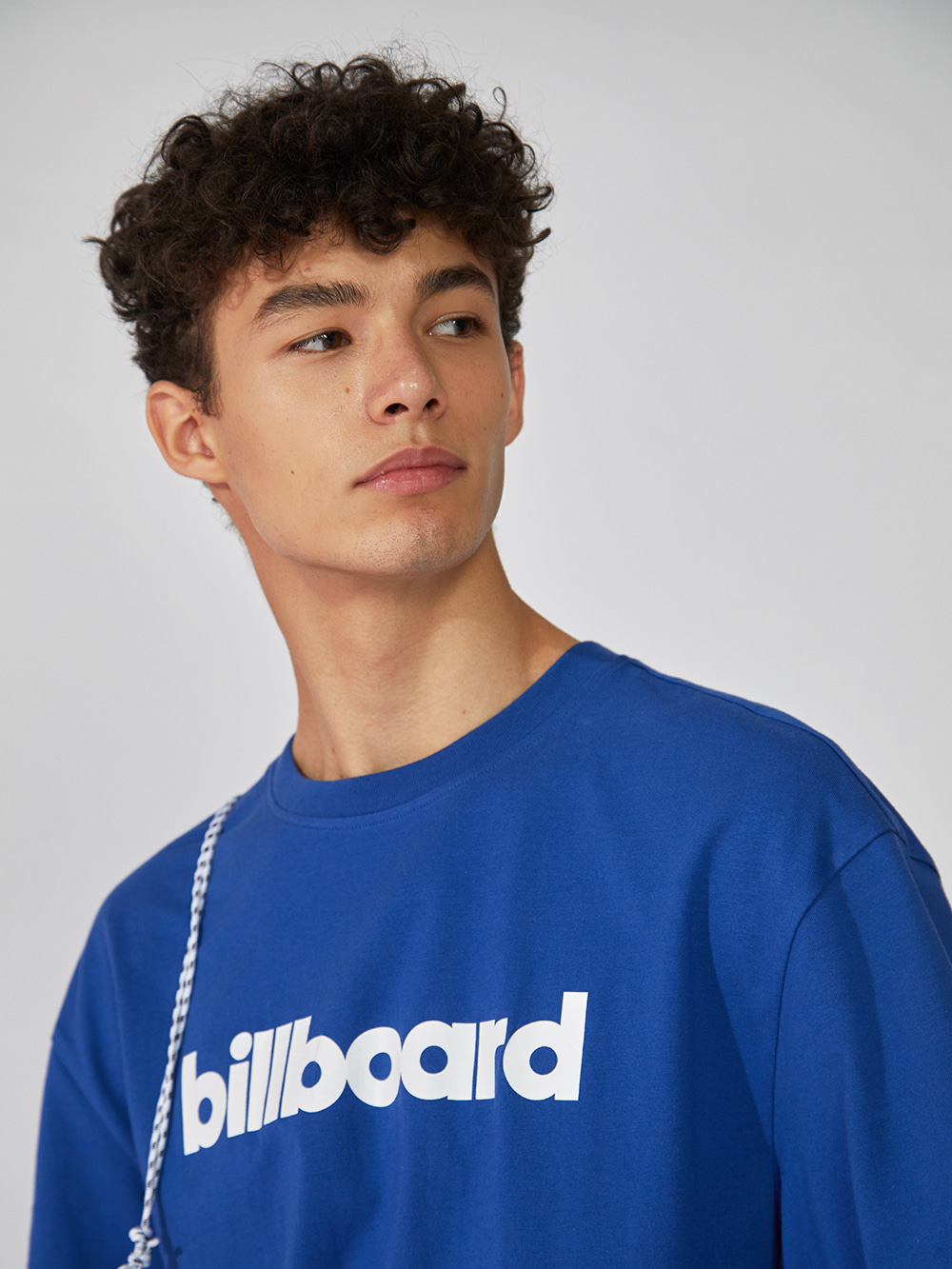 Billboard Big Logo Half T-Shirt_Blue