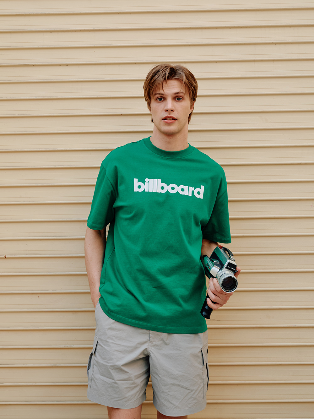 [김민규 착용] Billboard Big Logo Half T-Shirt_Green
